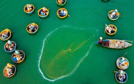 Cam Thanh Coconut Village Fishing Hoi An Group Tour