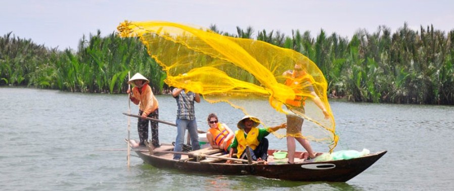 Experience Hoi An Eco Tour, you will never regret your time with Hoi An Eco Tour 