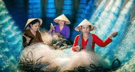 Tra Nhieu Fishing Village Eco Tour from Hoi An | Net Weaving Experience