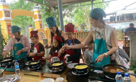 Spice Up Your Life with a Gluten-Free Cooking Class in Tra Que Vegetable Village