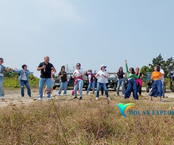 Son Tra Peninsula Jeep Tour Da Nang